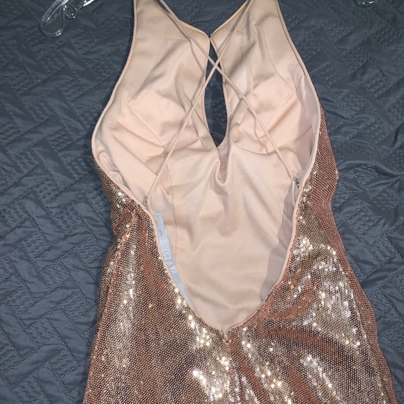 Forml/Prom type of dress. - Picture 4 of 4